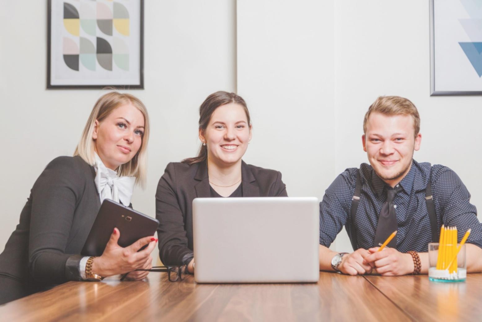 Collaborative financial strategy session